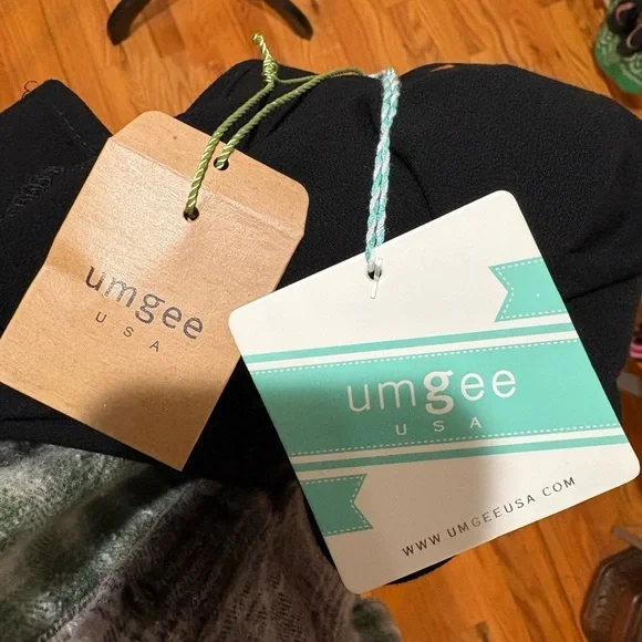 ▪️UMGEE Floral Sleeve Blouse - Picture 4 of 9